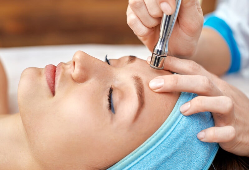 Microdermabrasion & Hydra Facial Technician training at BC Medical Clinic